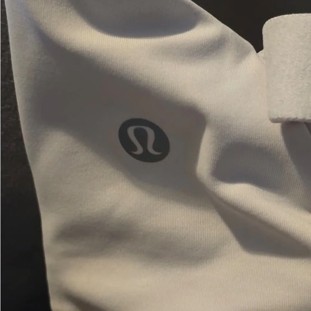 Lululemon Athletica White Sports Bra - Picture 10 of 16